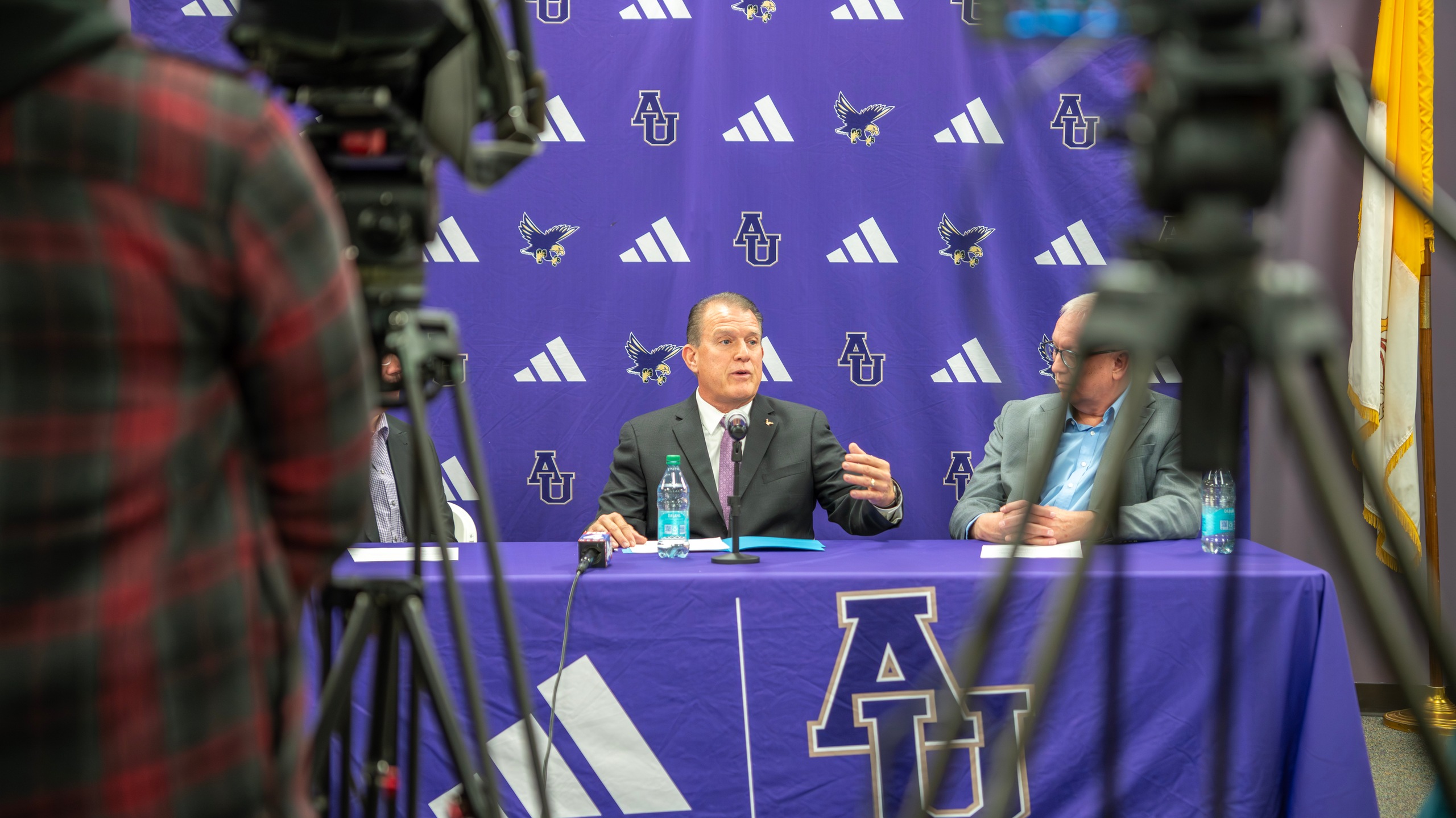 &ldquo;I WANT TO MAKE IT CLEAR THAT WE ARE KANSAS CITY&rsquo;S HOMETOWN COLLEGE FOOTBALL TEAM.&rdquo;