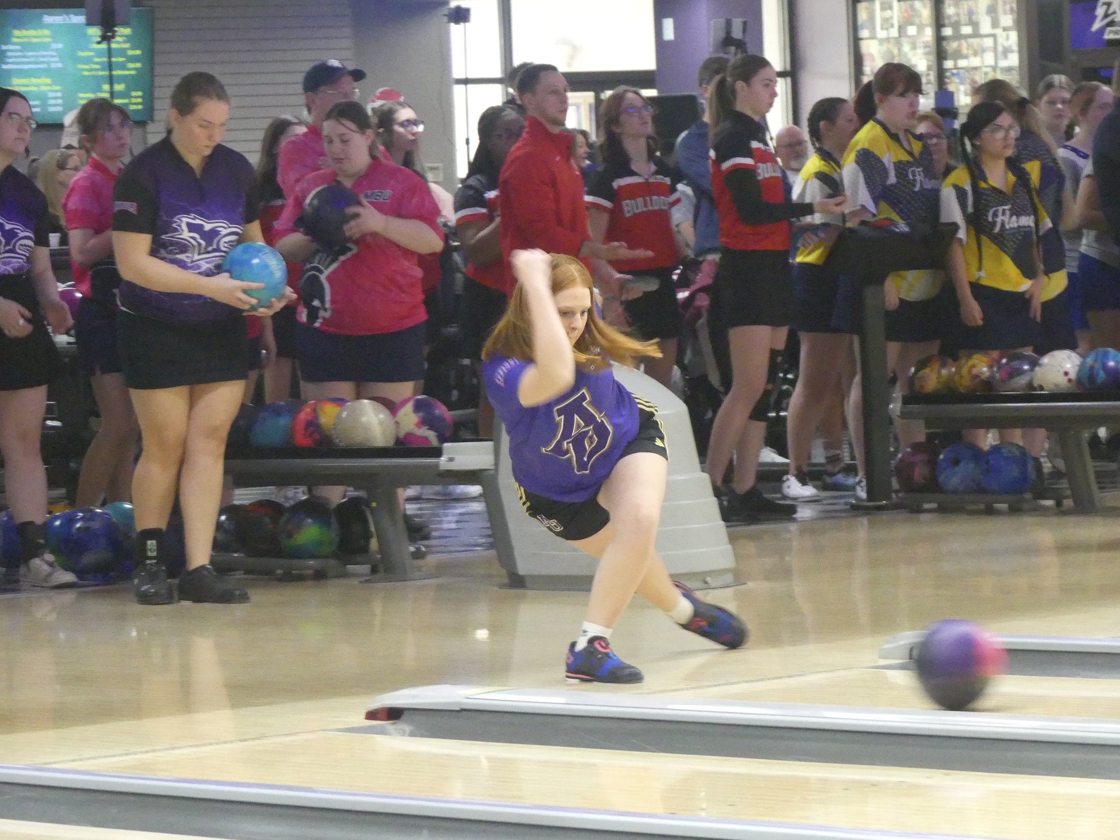 BOWLING COMPETES AT HOOSIER CLASSIC