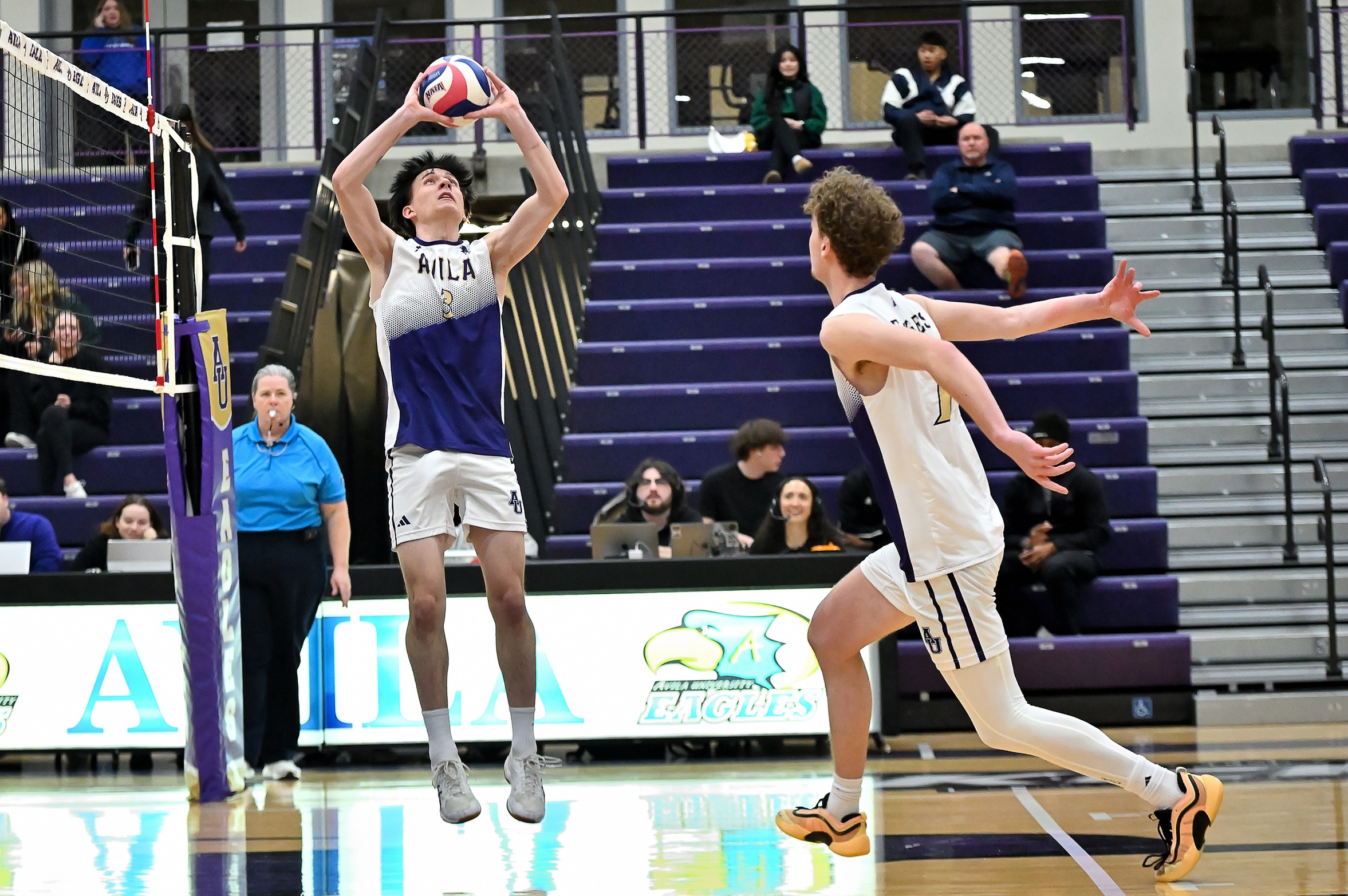 MEN&rsquo;S VOLLEYBALL SHOWS MAJOR SIGNS OF GROWTH IN LOSS AT GRACELAND