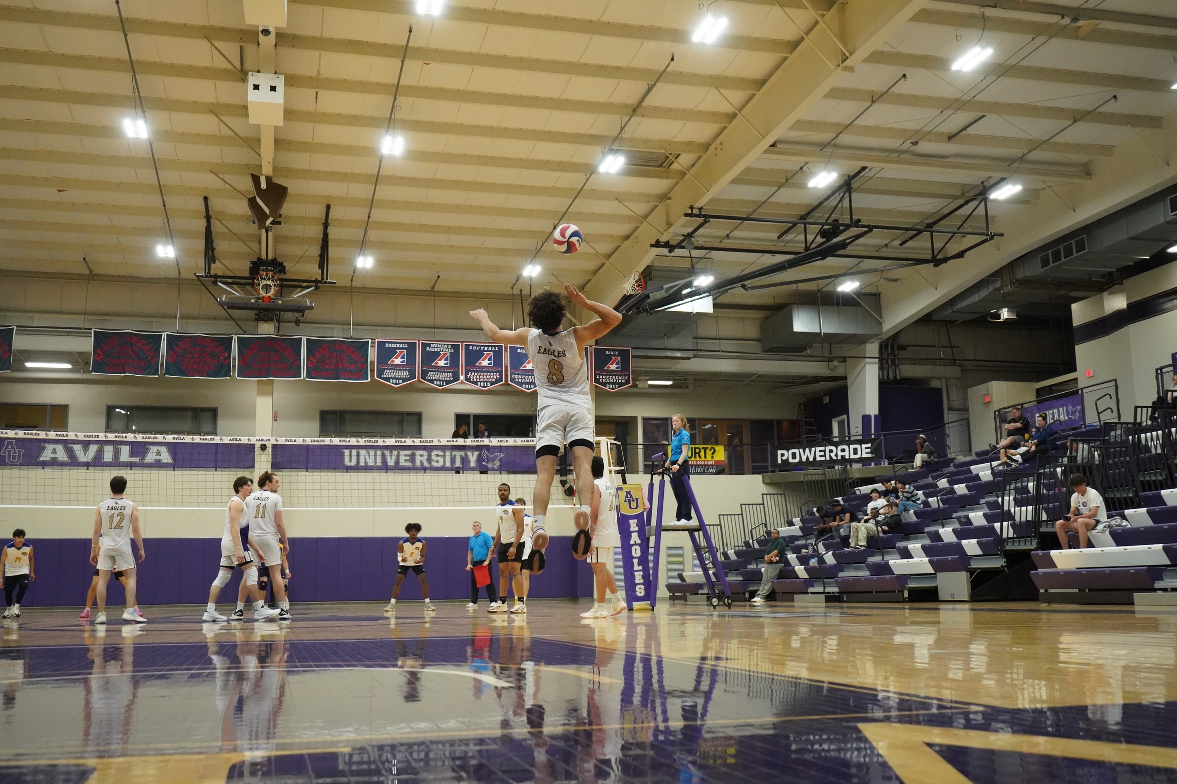 BACK-TO-BACK WINS FOR MEN&rsquo;S VOLLEYBALL