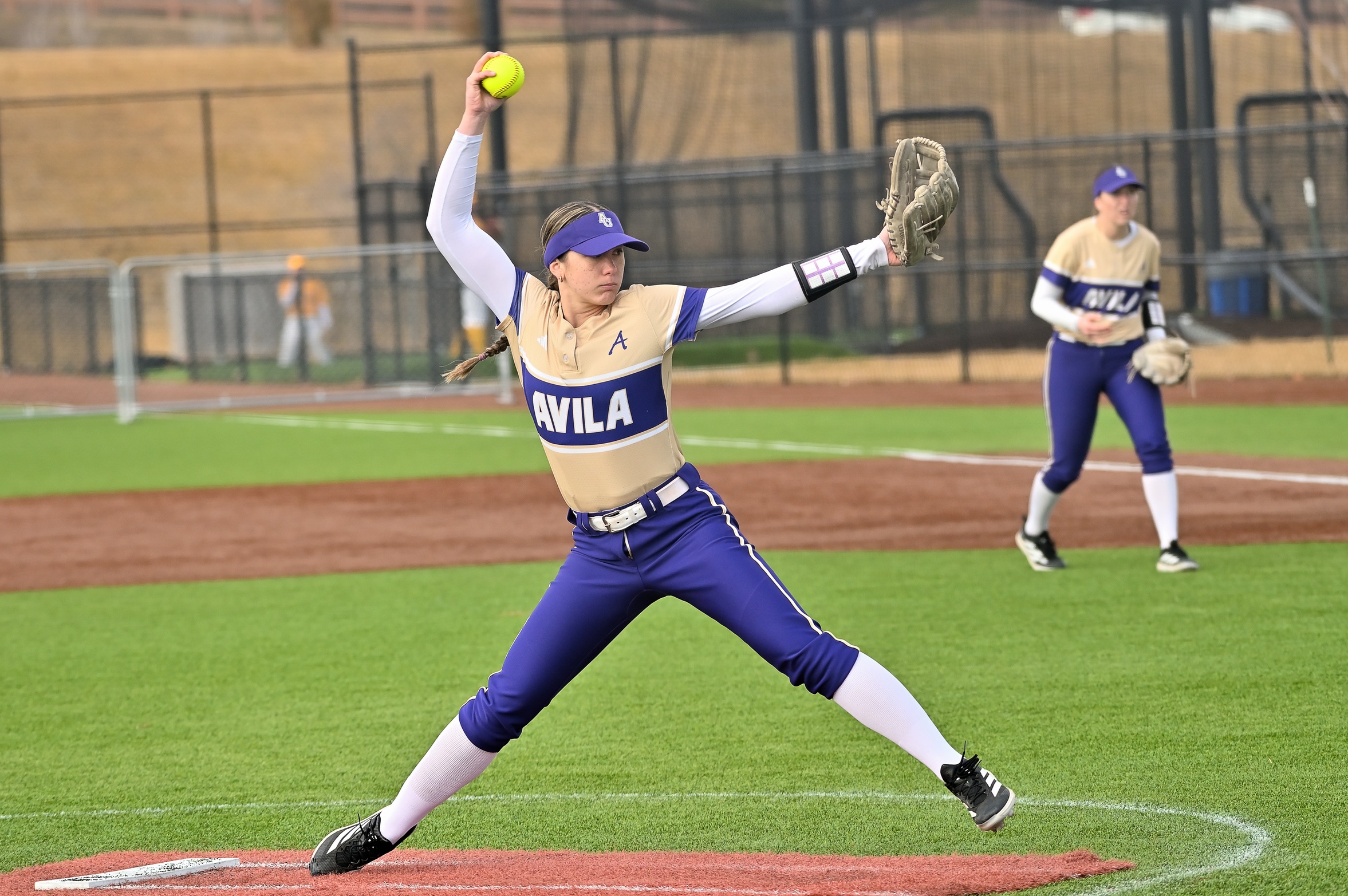 SOFTBALL SPLITS WITH MCPHERSON