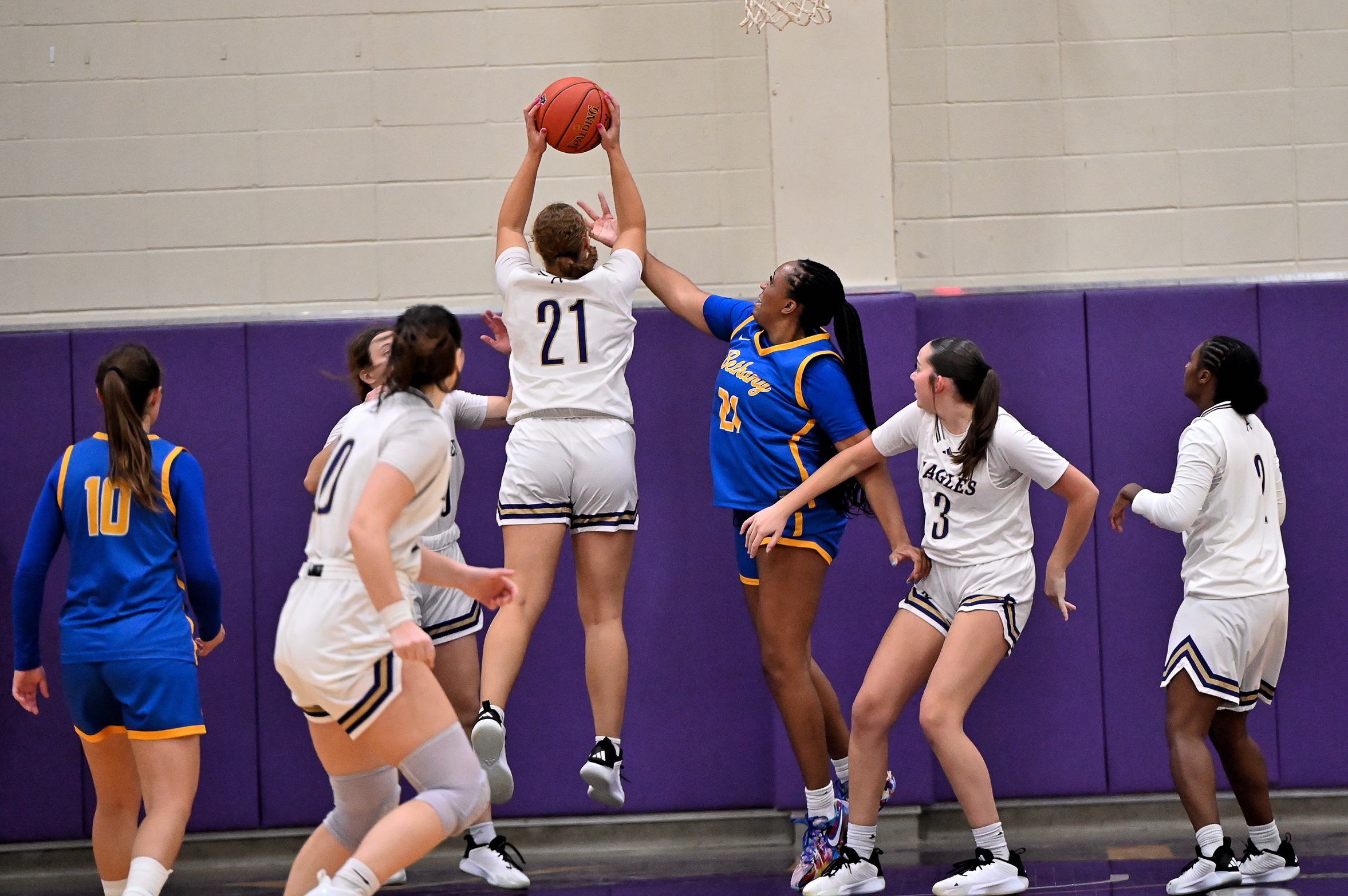 WOMEN&rsquo;S BASKETBALL PUTS UP HIGHEST SCORING OUTPUT SINCE 2009 IN BLOWOUT OVER KANSAS CHRISTIAN
