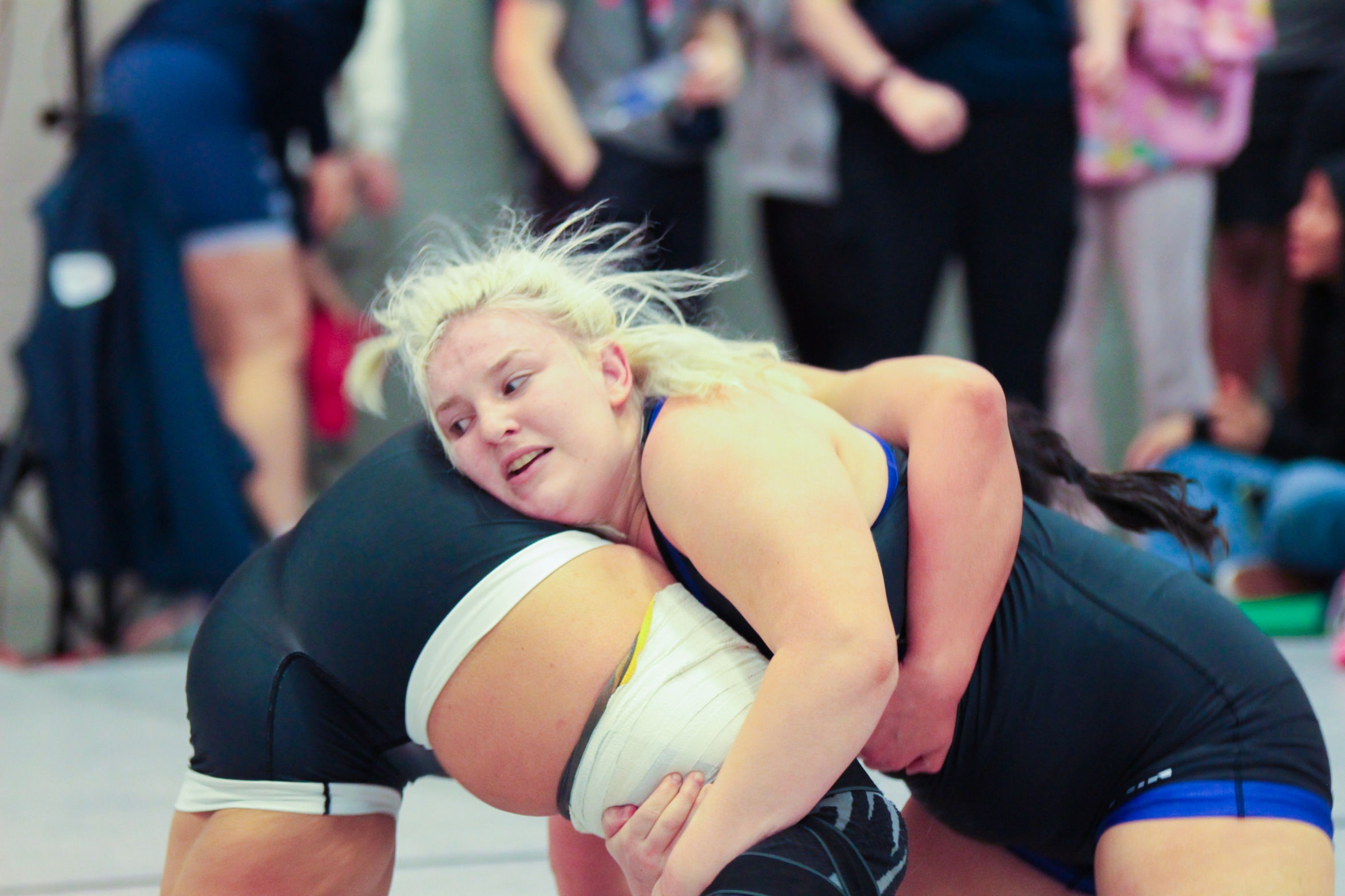WARD RETURNS TO TAKE SECOND PLACE AT GRAND VIEW OPEN